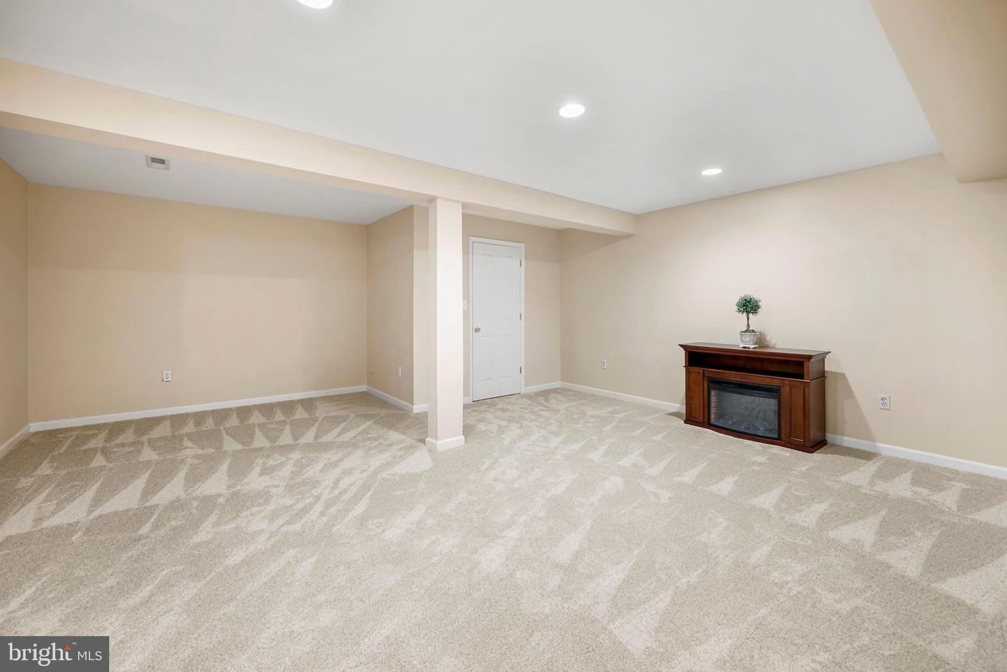 13254 AMBLEWOOD DR, MANASSAS, Virginia 20112, 4 Bedrooms Bedrooms, ,3 BathroomsBathrooms,Residential,For sale,13254 AMBLEWOOD DR,VAPW2110042 MLS # VAPW2110042