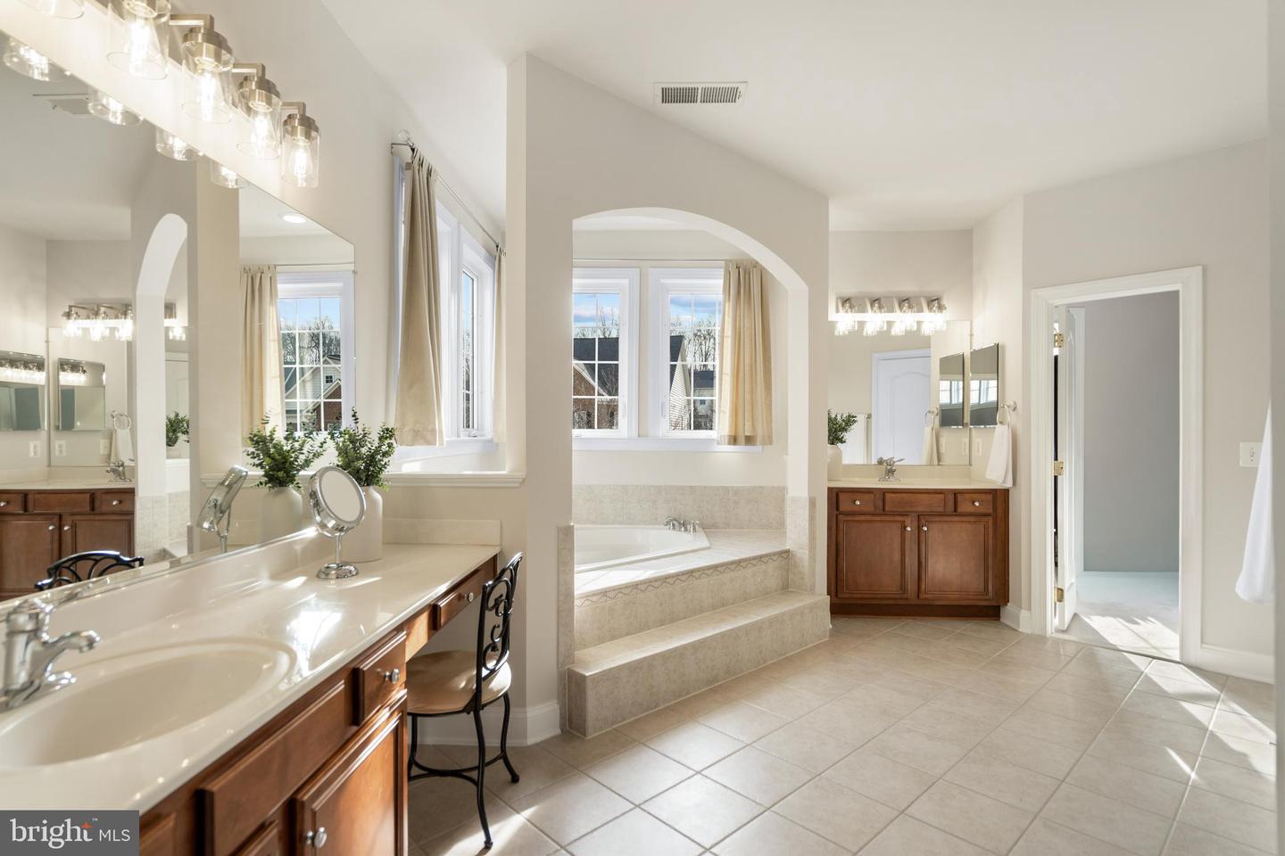 43596 HABITAT CIR, LEESBURG, Virginia 20176, 4 Bedrooms Bedrooms, ,3 BathroomsBathrooms,Residential,For sale,43596 HABITAT CIR,VALO2113466 MLS # VALO2113466