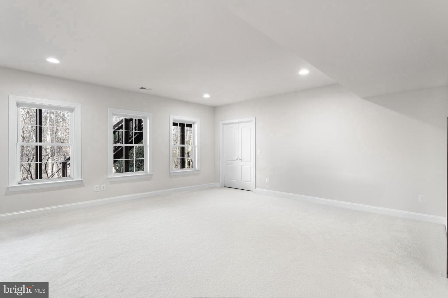 43596 HABITAT CIR, LEESBURG, Virginia 20176, 4 Bedrooms Bedrooms, ,3 BathroomsBathrooms,Residential,For sale,43596 HABITAT CIR,VALO2113466 MLS # VALO2113466