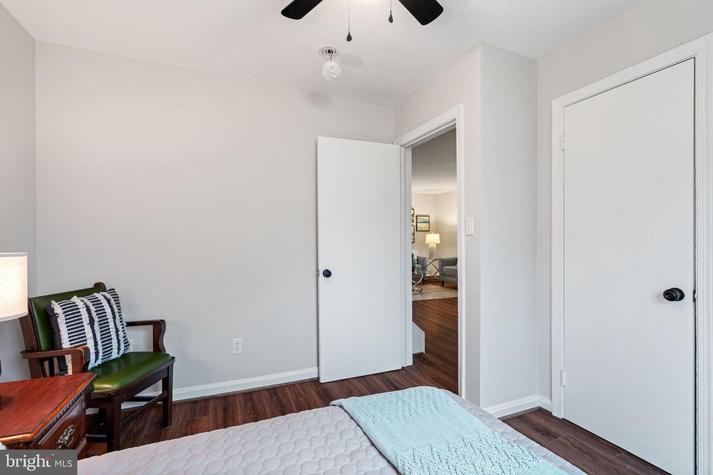 4009 ROBERTS RD, FAIRFAX, Virginia 22032, 7 Bedrooms Bedrooms, 18 Rooms Rooms,4 BathroomsBathrooms,Residential,For sale,4009 ROBERTS RD,VAFC2007616 MLS # VAFC2007616