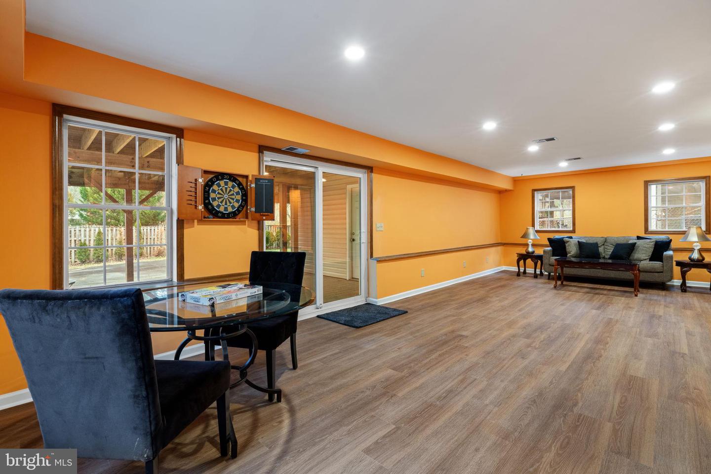 4009 ROBERTS RD, FAIRFAX, Virginia 22032, 7 Bedrooms Bedrooms, 18 Rooms Rooms,4 BathroomsBathrooms,Residential,For sale,4009 ROBERTS RD,VAFC2007616 MLS # VAFC2007616