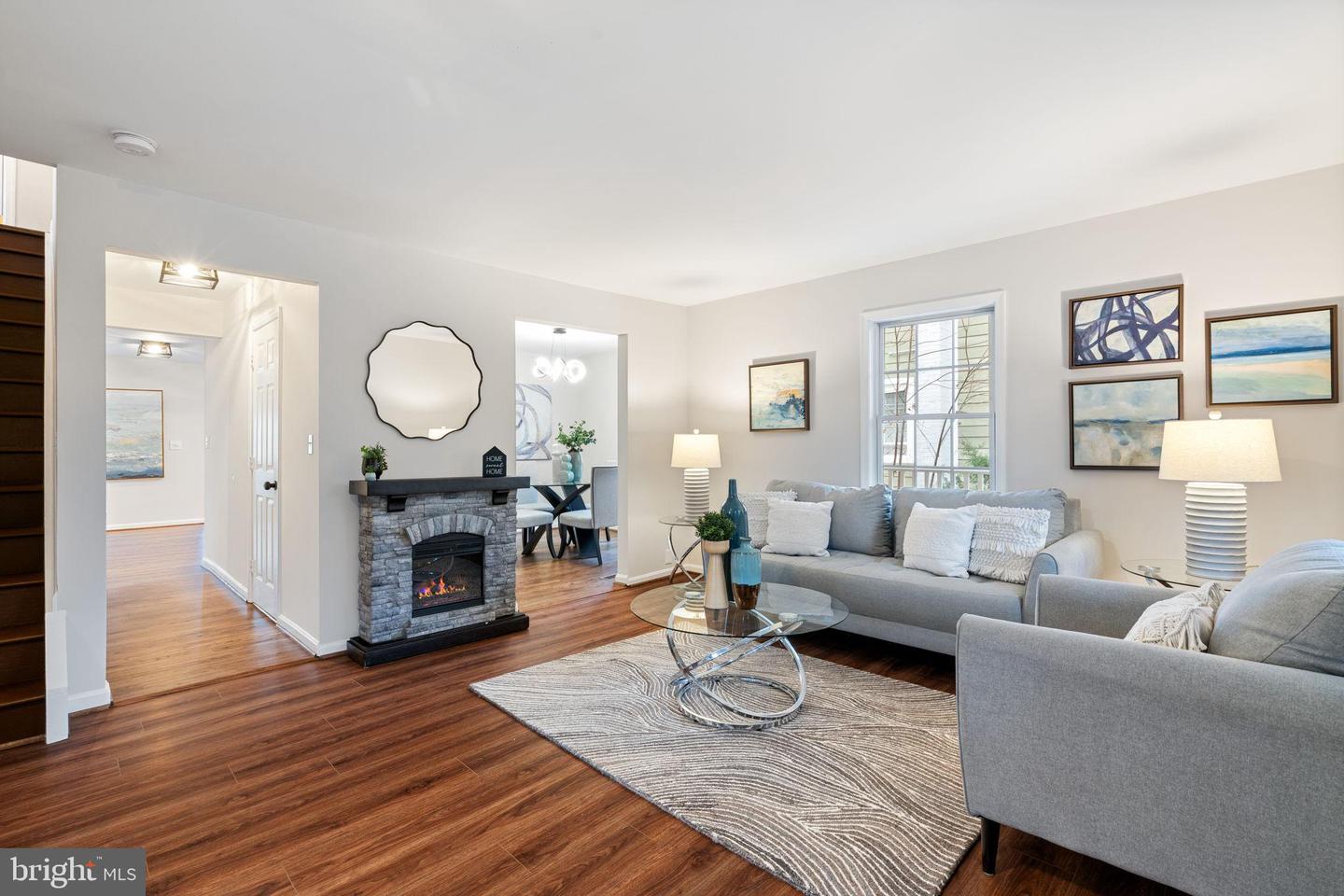 4009 ROBERTS RD, FAIRFAX, Virginia 22032, 7 Bedrooms Bedrooms, 18 Rooms Rooms,4 BathroomsBathrooms,Residential,For sale,4009 ROBERTS RD,VAFC2007616 MLS # VAFC2007616