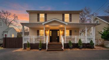 4009 ROBERTS RD, FAIRFAX, Virginia 22032, 7 Bedrooms Bedrooms, 18 Rooms Rooms,4 BathroomsBathrooms,Residential,For sale,4009 ROBERTS RD,VAFC2007616 MLS # VAFC2007616