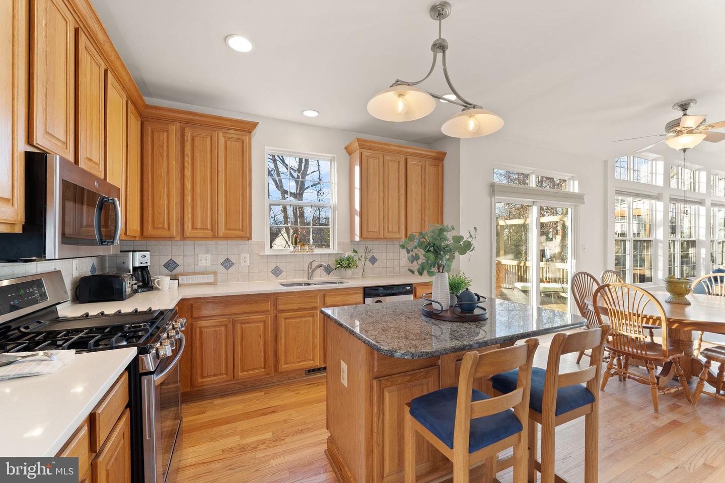 607 TALMADGE CT SE, LEESBURG, Virginia 20175, 5 Bedrooms Bedrooms, ,3 BathroomsBathrooms,Residential,For sale,607 TALMADGE CT SE,VALO2113476 MLS # VALO2113476