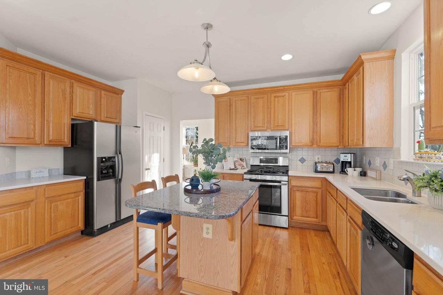 607 TALMADGE CT SE, LEESBURG, Virginia 20175, 5 Bedrooms Bedrooms, ,3 BathroomsBathrooms,Residential,For sale,607 TALMADGE CT SE,VALO2113476 MLS # VALO2113476