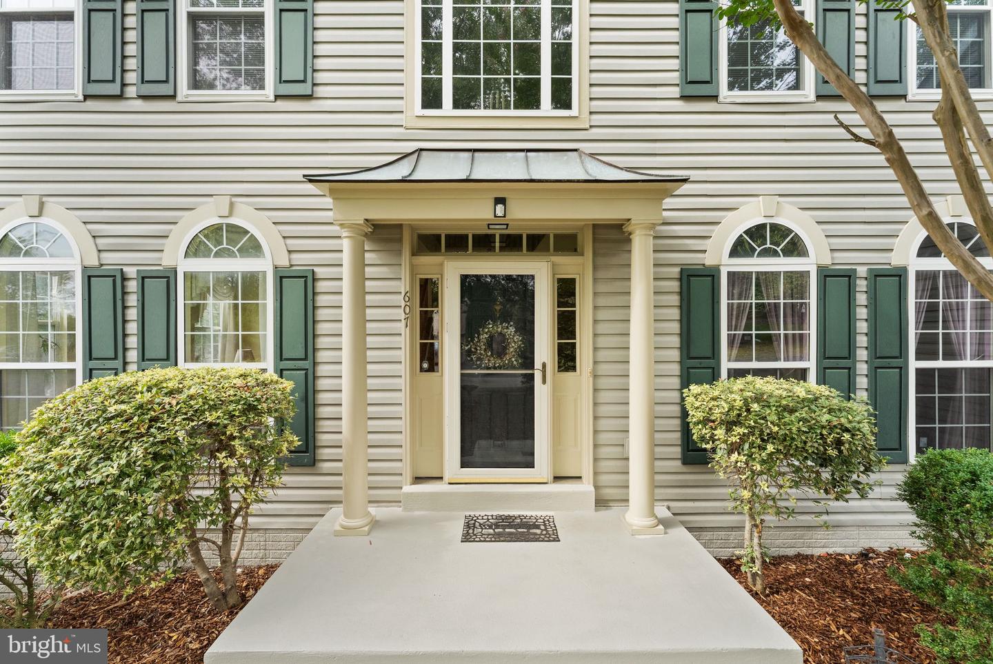 607 TALMADGE CT SE, LEESBURG, Virginia 20175, 5 Bedrooms Bedrooms, ,3 BathroomsBathrooms,Residential,For sale,607 TALMADGE CT SE,VALO2113476 MLS # VALO2113476