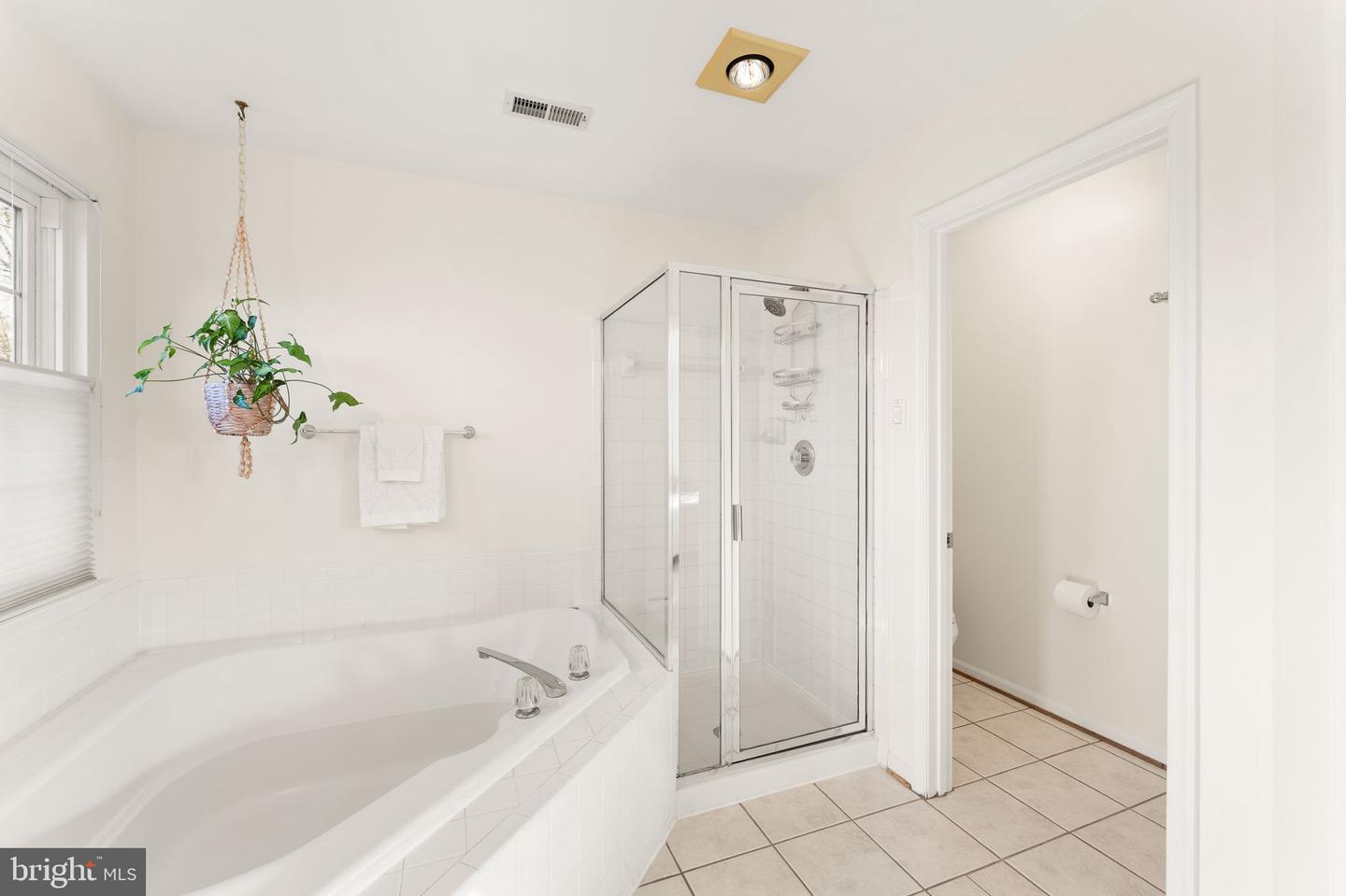 607 TALMADGE CT SE, LEESBURG, Virginia 20175, 5 Bedrooms Bedrooms, ,3 BathroomsBathrooms,Residential,For sale,607 TALMADGE CT SE,VALO2113476 MLS # VALO2113476