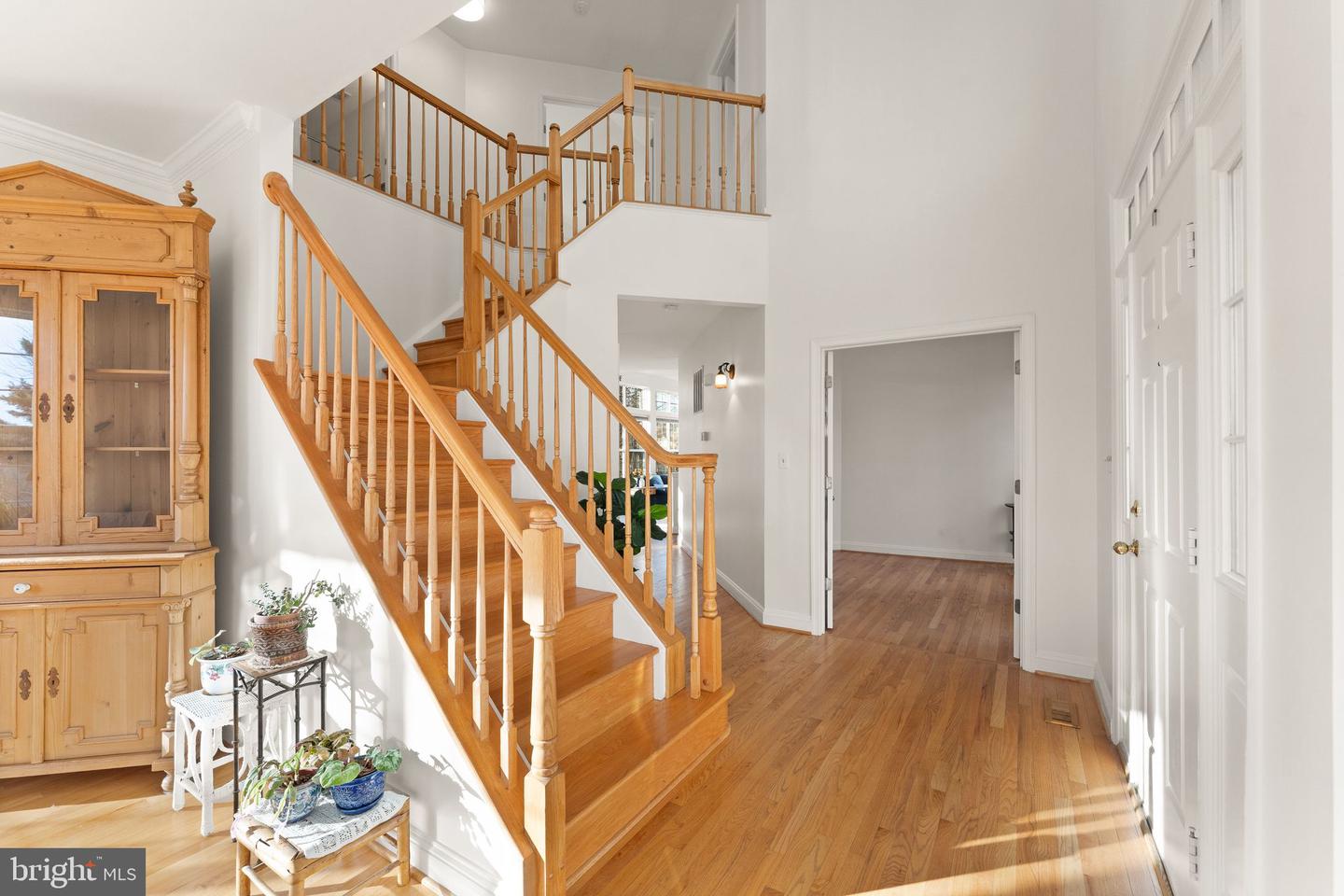 607 TALMADGE CT SE, LEESBURG, Virginia 20175, 5 Bedrooms Bedrooms, ,3 BathroomsBathrooms,Residential,For sale,607 TALMADGE CT SE,VALO2113476 MLS # VALO2113476