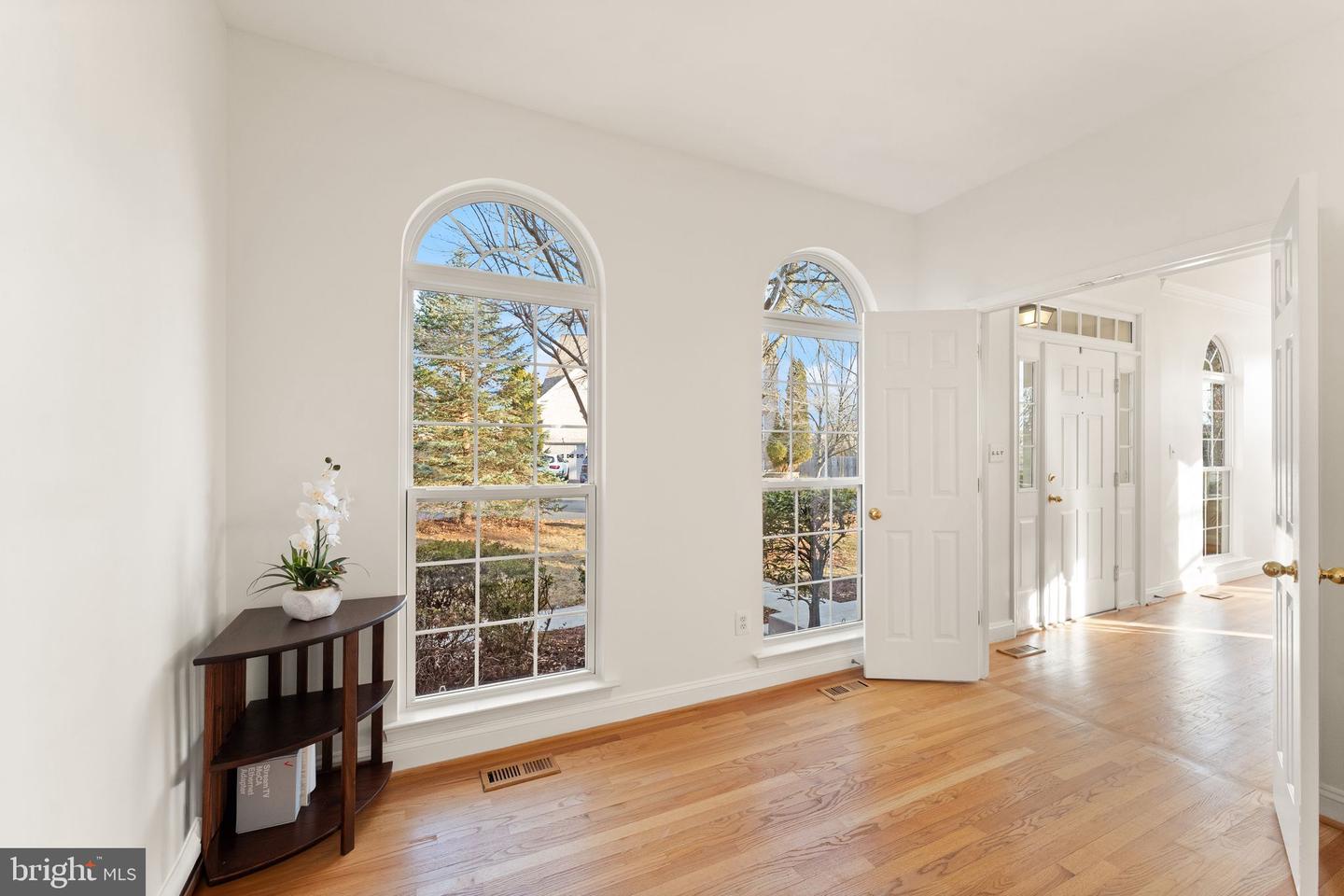 607 TALMADGE CT SE, LEESBURG, Virginia 20175, 5 Bedrooms Bedrooms, ,3 BathroomsBathrooms,Residential,For sale,607 TALMADGE CT SE,VALO2113476 MLS # VALO2113476