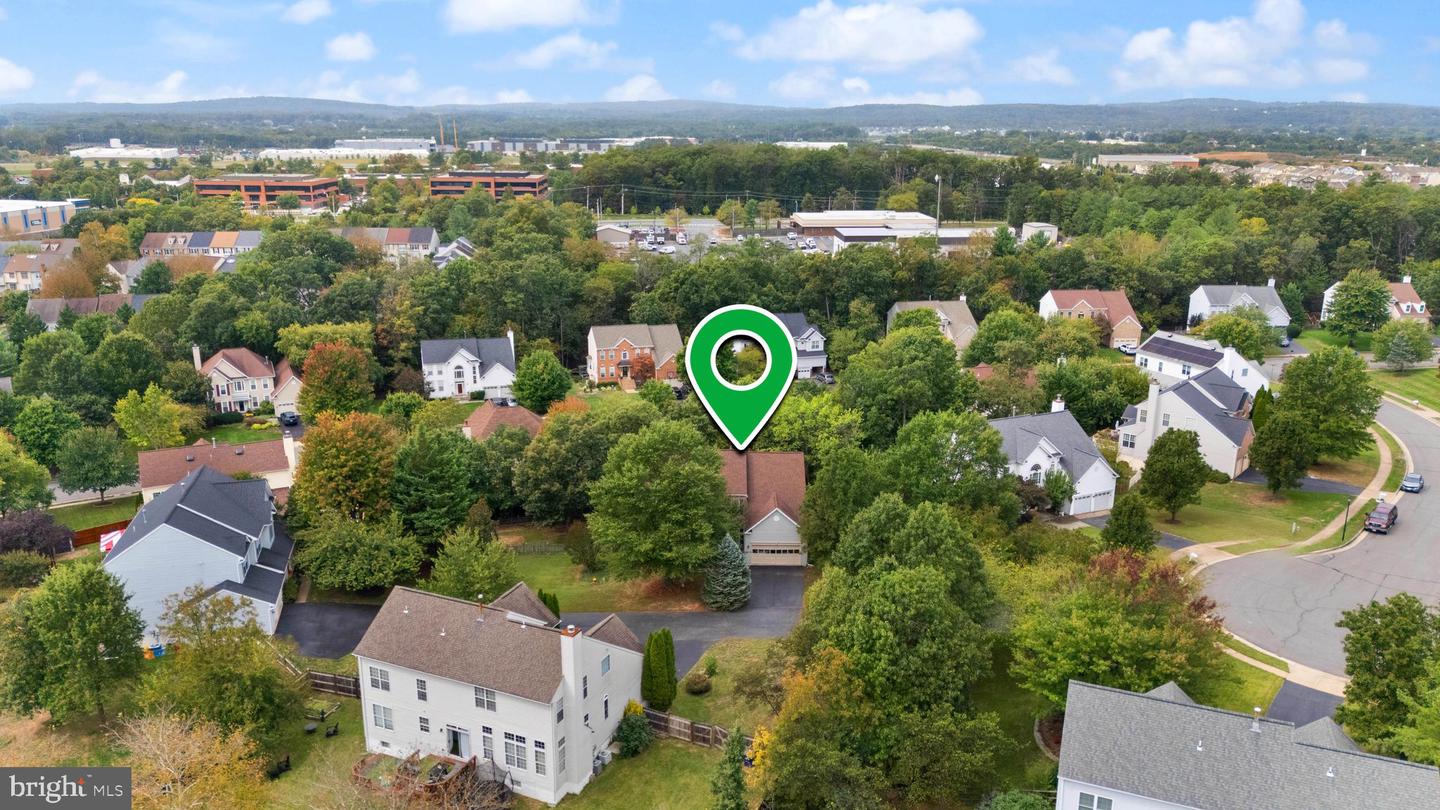 607 TALMADGE CT SE, LEESBURG, Virginia 20175, 5 Bedrooms Bedrooms, ,3 BathroomsBathrooms,Residential,For sale,607 TALMADGE CT SE,VALO2113476 MLS # VALO2113476