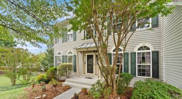 607 TALMADGE CT SE, LEESBURG, Virginia 20175, 5 Bedrooms Bedrooms, ,3 BathroomsBathrooms,Residential,For sale,607 TALMADGE CT SE,VALO2113476 MLS # VALO2113476