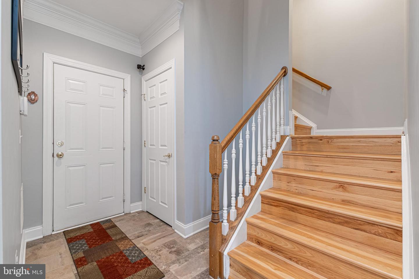 15922 GREYMILL MANOR DR, HAYMARKET, Virginia 20169, 3 Bedrooms Bedrooms, 11 Rooms Rooms,2 BathroomsBathrooms,Residential,For sale,15922 GREYMILL MANOR DR,VAPW2110074 MLS # VAPW2110074