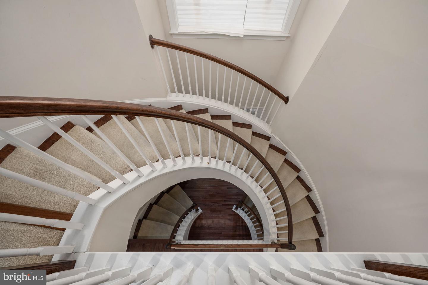 500 TRIADELPHIA WAY, ALEXANDRIA, Virginia 22312, 3 Bedrooms Bedrooms, ,2 BathroomsBathrooms,Residential,For sale,500 TRIADELPHIA WAY,VAAX2052954 MLS # VAAX2052954