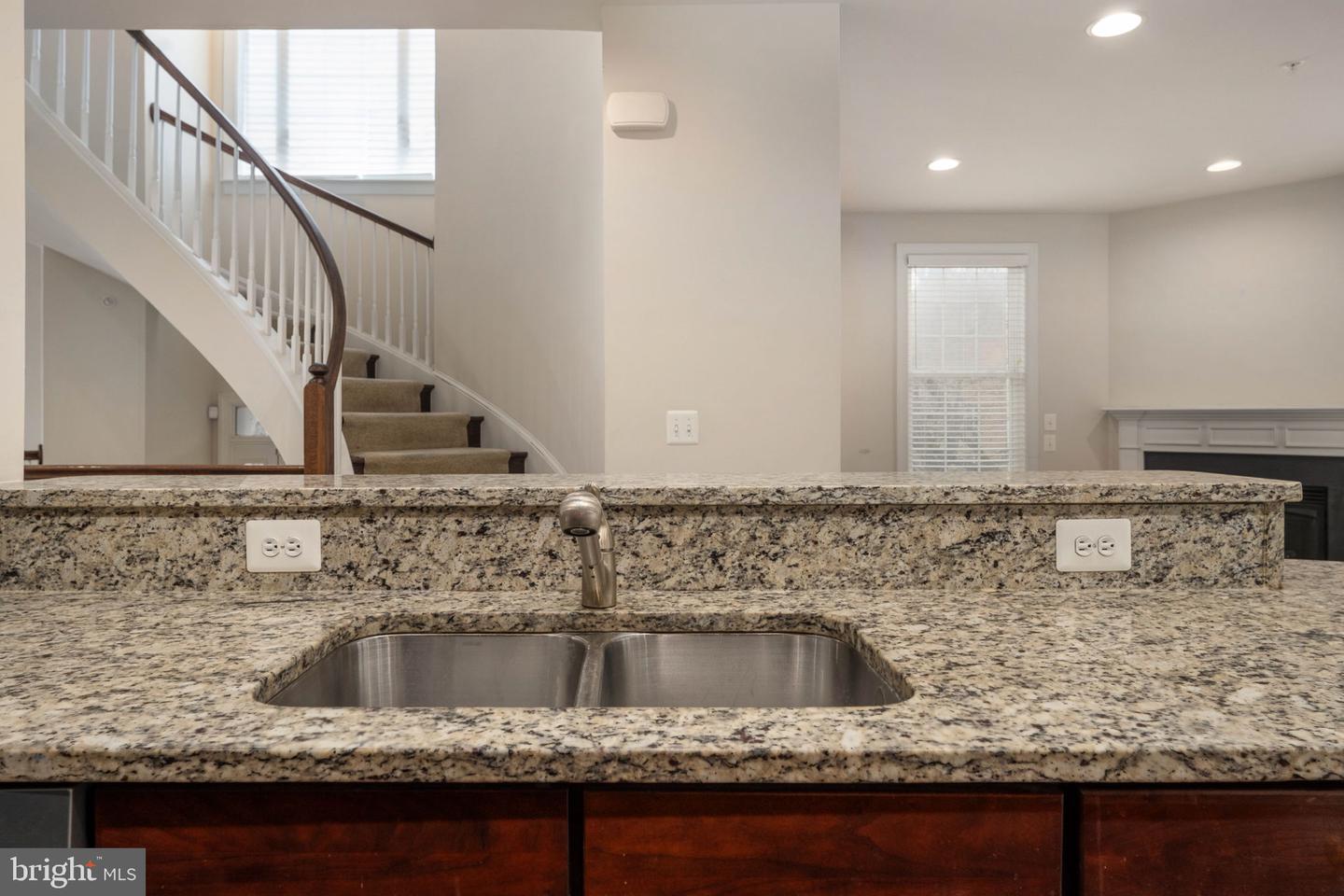 500 TRIADELPHIA WAY, ALEXANDRIA, Virginia 22312, 3 Bedrooms Bedrooms, ,2 BathroomsBathrooms,Residential,For sale,500 TRIADELPHIA WAY,VAAX2052954 MLS # VAAX2052954