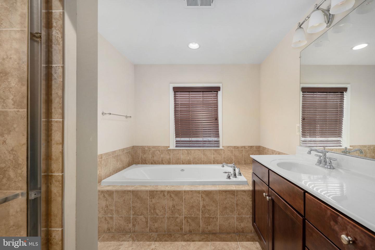 500 TRIADELPHIA WAY, ALEXANDRIA, Virginia 22312, 3 Bedrooms Bedrooms, ,2 BathroomsBathrooms,Residential,For sale,500 TRIADELPHIA WAY,VAAX2052954 MLS # VAAX2052954