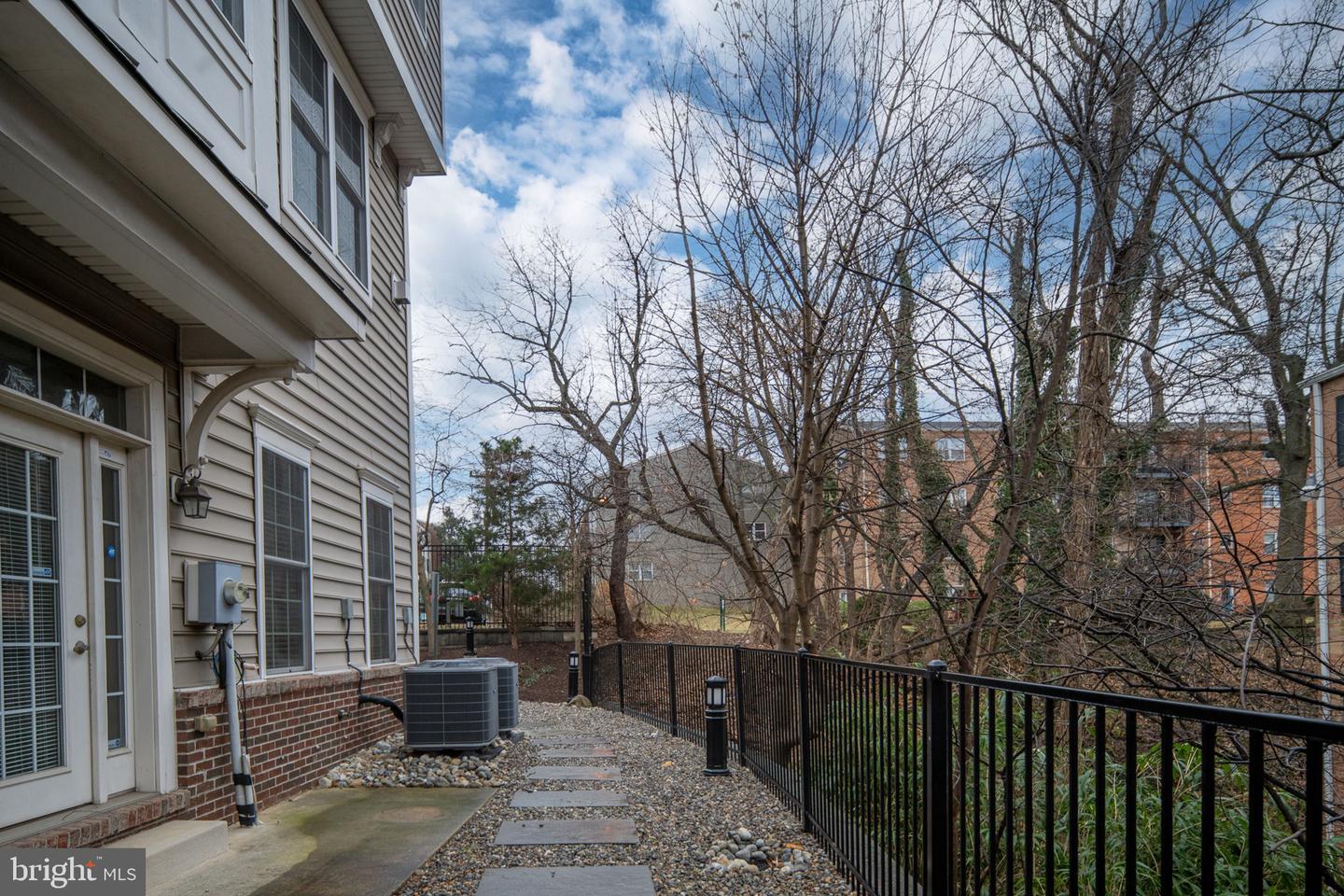 500 TRIADELPHIA WAY, ALEXANDRIA, Virginia 22312, 3 Bedrooms Bedrooms, ,2 BathroomsBathrooms,Residential,For sale,500 TRIADELPHIA WAY,VAAX2052954 MLS # VAAX2052954