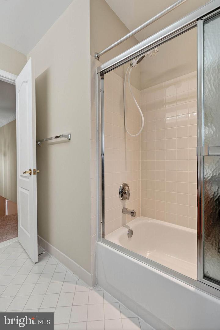 13044 TADMORE CT, WOODBRIDGE, Virginia 22193, 5 Bedrooms Bedrooms, ,3 BathroomsBathrooms,Residential,For sale,13044 TADMORE CT,VAPW2110160 MLS # VAPW2110160