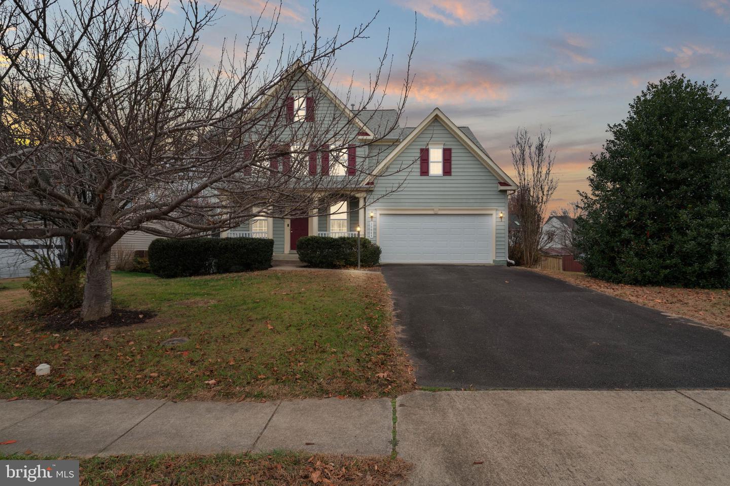 13044 TADMORE CT, WOODBRIDGE, Virginia 22193, 5 Bedrooms Bedrooms, ,3 BathroomsBathrooms,Residential,For sale,13044 TADMORE CT,VAPW2110160 MLS # VAPW2110160