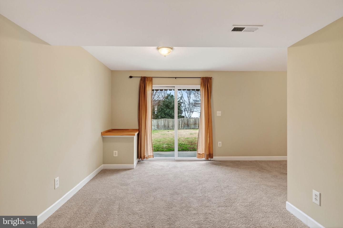 13044 TADMORE CT, WOODBRIDGE, Virginia 22193, 5 Bedrooms Bedrooms, ,3 BathroomsBathrooms,Residential,For sale,13044 TADMORE CT,VAPW2110160 MLS # VAPW2110160