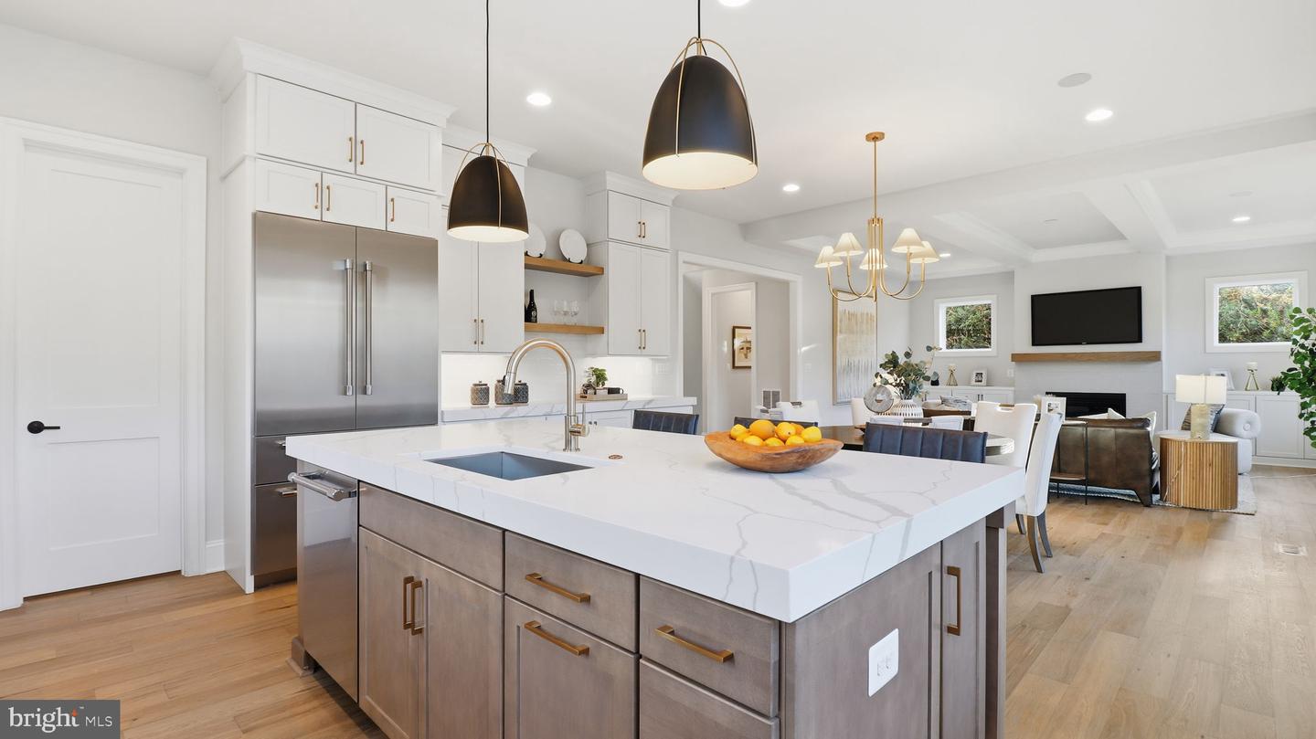 1816 N JACKSON ST, ARLINGTON, Virginia 22201, 5 Bedrooms Bedrooms, ,4 BathroomsBathrooms,Residential,For sale,1816 N JACKSON ST,VAAR2067506 MLS # VAAR2067506