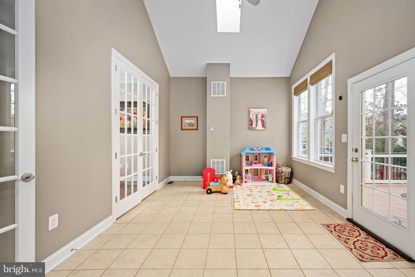 11620 PINE HOLLOW LN, SPOTSYLVANIA, Virginia 22551, 4 Bedrooms Bedrooms, ,3 BathroomsBathrooms,Residential,For sale,11620 PINE HOLLOW LN,VASP2038502 MLS # VASP2038502