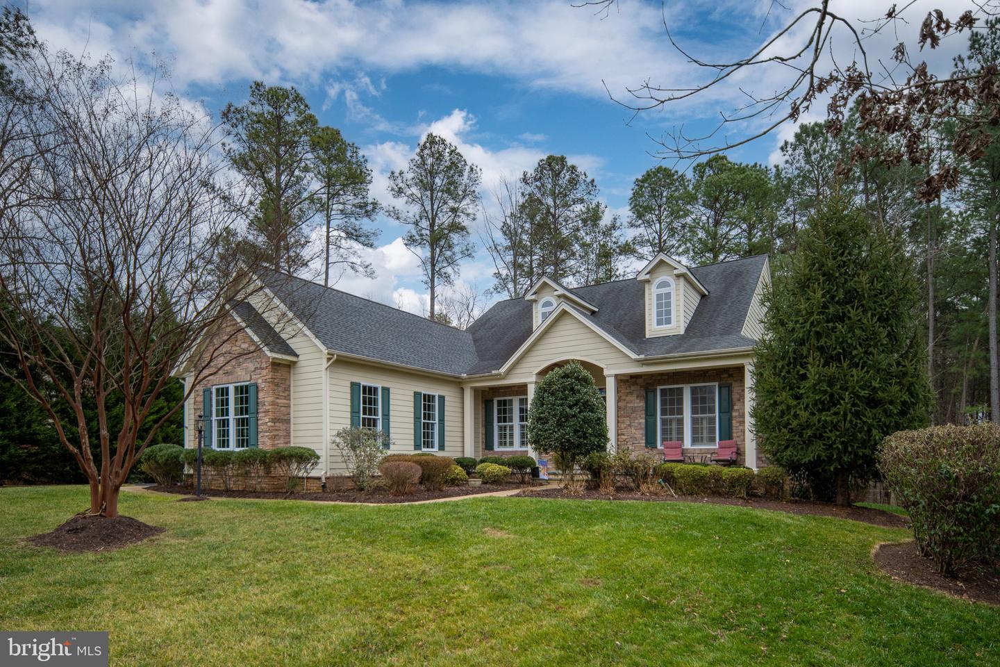 11620 PINE HOLLOW LN, SPOTSYLVANIA, Virginia 22551, 4 Bedrooms Bedrooms, ,3 BathroomsBathrooms,Residential,For sale,11620 PINE HOLLOW LN,VASP2038502 MLS # VASP2038502
