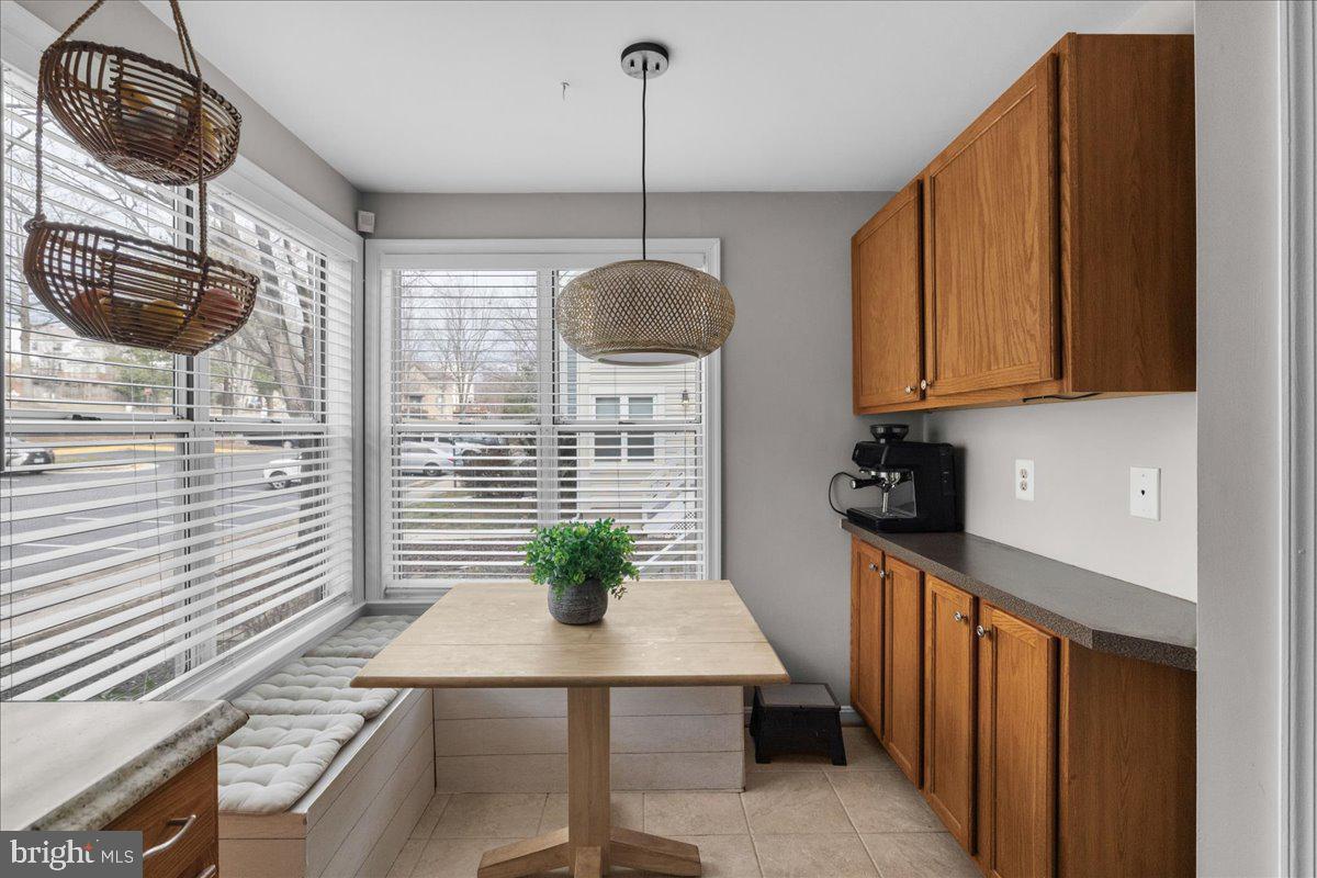 5913 SIR CAMBRIDGE WAY, ALEXANDRIA, Virginia 22315, 3 Bedrooms Bedrooms, ,2 BathroomsBathrooms,Residential,For sale,5913 SIR CAMBRIDGE WAY,VAFX2284832 MLS # VAFX2284832