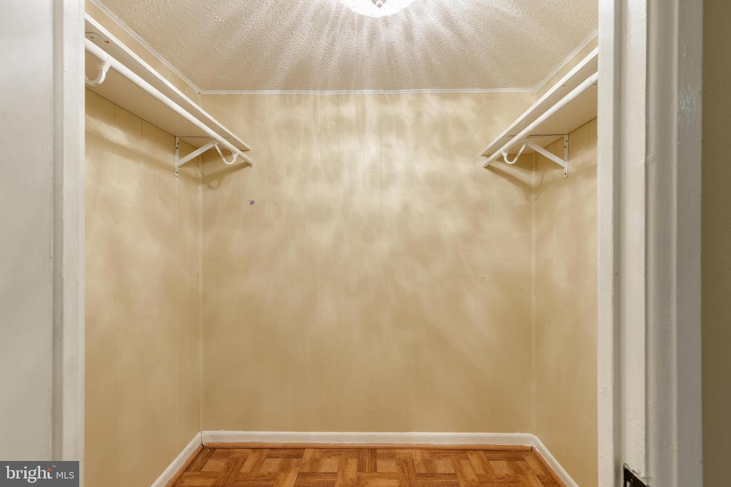 4627 36TH ST S #A1, ARLINGTON, Virginia 22206, 1 Bedroom Bedrooms, ,2 BathroomsBathrooms,Residential,For sale,4627 36TH ST S #A1,VAAR2067554 MLS # VAAR2067554