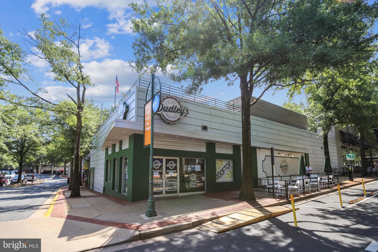 4627 36TH ST S #A1, ARLINGTON, Virginia 22206, 1 Bedroom Bedrooms, ,2 BathroomsBathrooms,Residential,For sale,4627 36TH ST S #A1,VAAR2067554 MLS # VAAR2067554