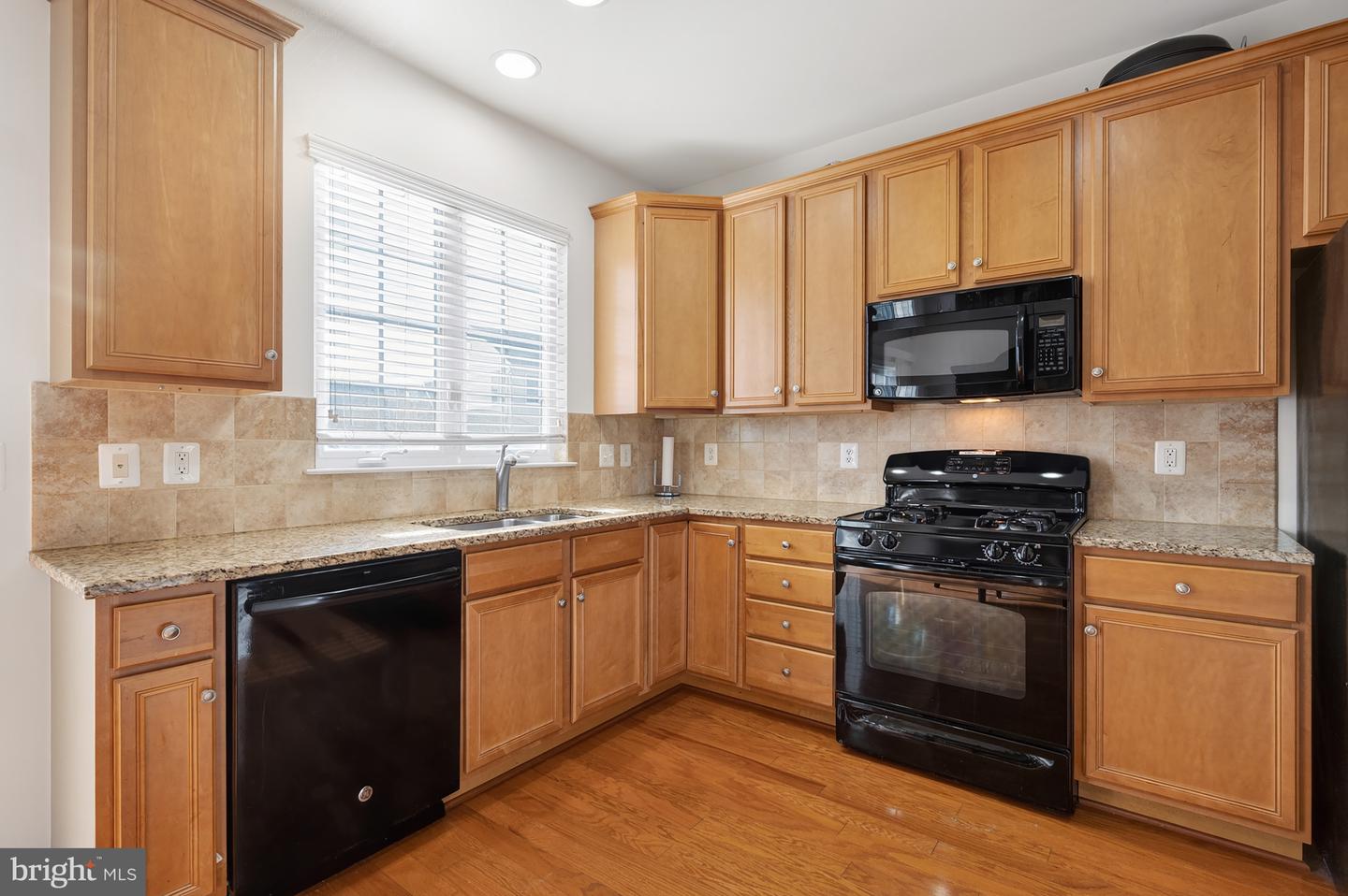 42919 PAMPLIN TER #68C, CHANTILLY, Virginia 20152, 3 Bedrooms Bedrooms, ,3 BathroomsBathrooms,Residential,For sale,42919 PAMPLIN TER #68C,VALO2113630 MLS # VALO2113630