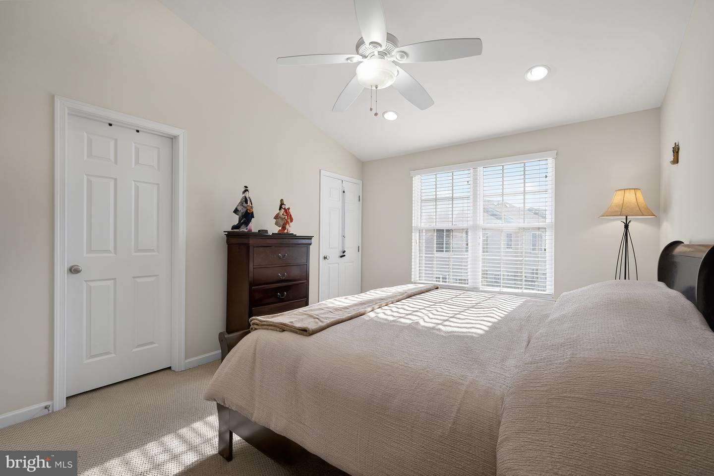 42919 PAMPLIN TER #68C, CHANTILLY, Virginia 20152, 3 Bedrooms Bedrooms, ,3 BathroomsBathrooms,Residential,For sale,42919 PAMPLIN TER #68C,VALO2113630 MLS # VALO2113630