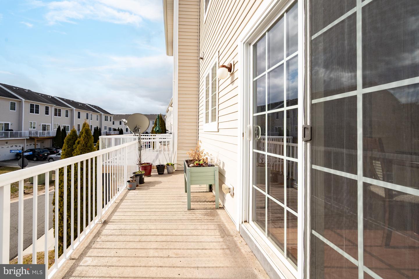 42919 PAMPLIN TER #68C, CHANTILLY, Virginia 20152, 3 Bedrooms Bedrooms, ,3 BathroomsBathrooms,Residential,For sale,42919 PAMPLIN TER #68C,VALO2113630 MLS # VALO2113630