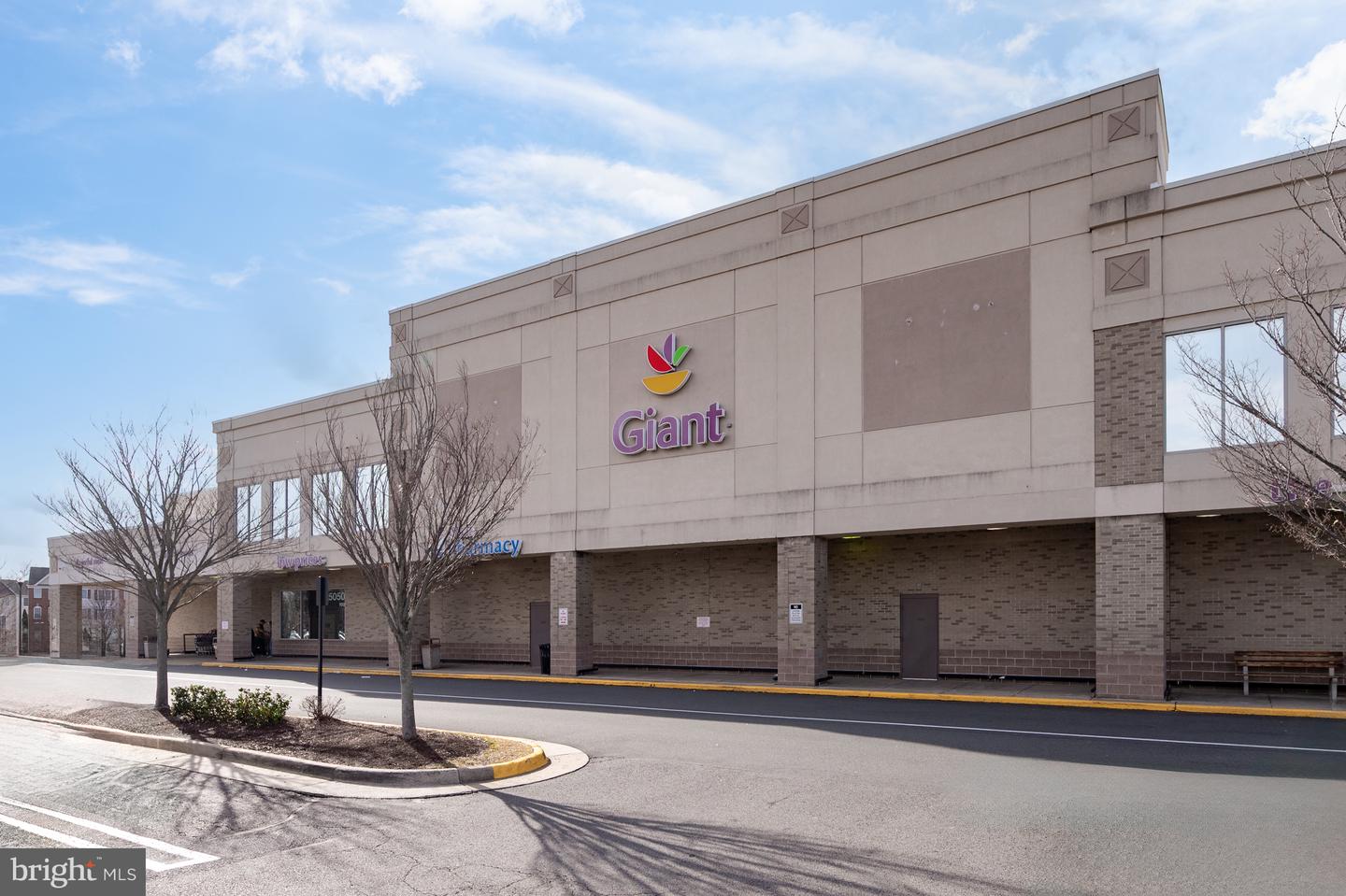 42919 PAMPLIN TER #68C, CHANTILLY, Virginia 20152, 3 Bedrooms Bedrooms, ,3 BathroomsBathrooms,Residential,For sale,42919 PAMPLIN TER #68C,VALO2113630 MLS # VALO2113630