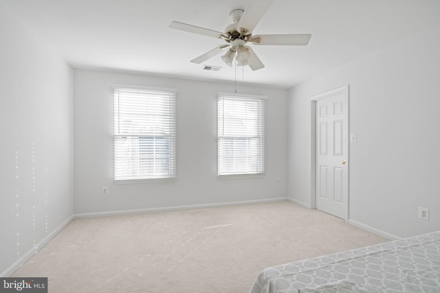 20913 SOLOMONS CT, STERLING, Virginia 20165, 5 Bedrooms Bedrooms, 12 Rooms Rooms,3 BathroomsBathrooms,Residential,For sale,20913 SOLOMONS CT,VALO2113668 MLS # VALO2113668