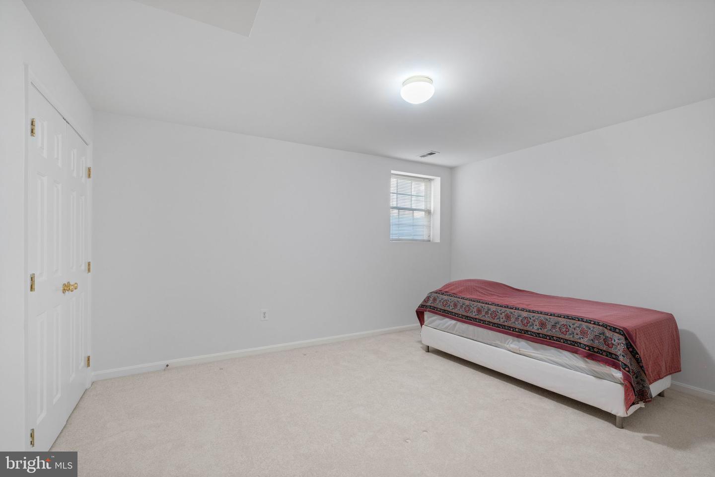 20913 SOLOMONS CT, STERLING, Virginia 20165, 5 Bedrooms Bedrooms, 12 Rooms Rooms,3 BathroomsBathrooms,Residential,For sale,20913 SOLOMONS CT,VALO2113668 MLS # VALO2113668