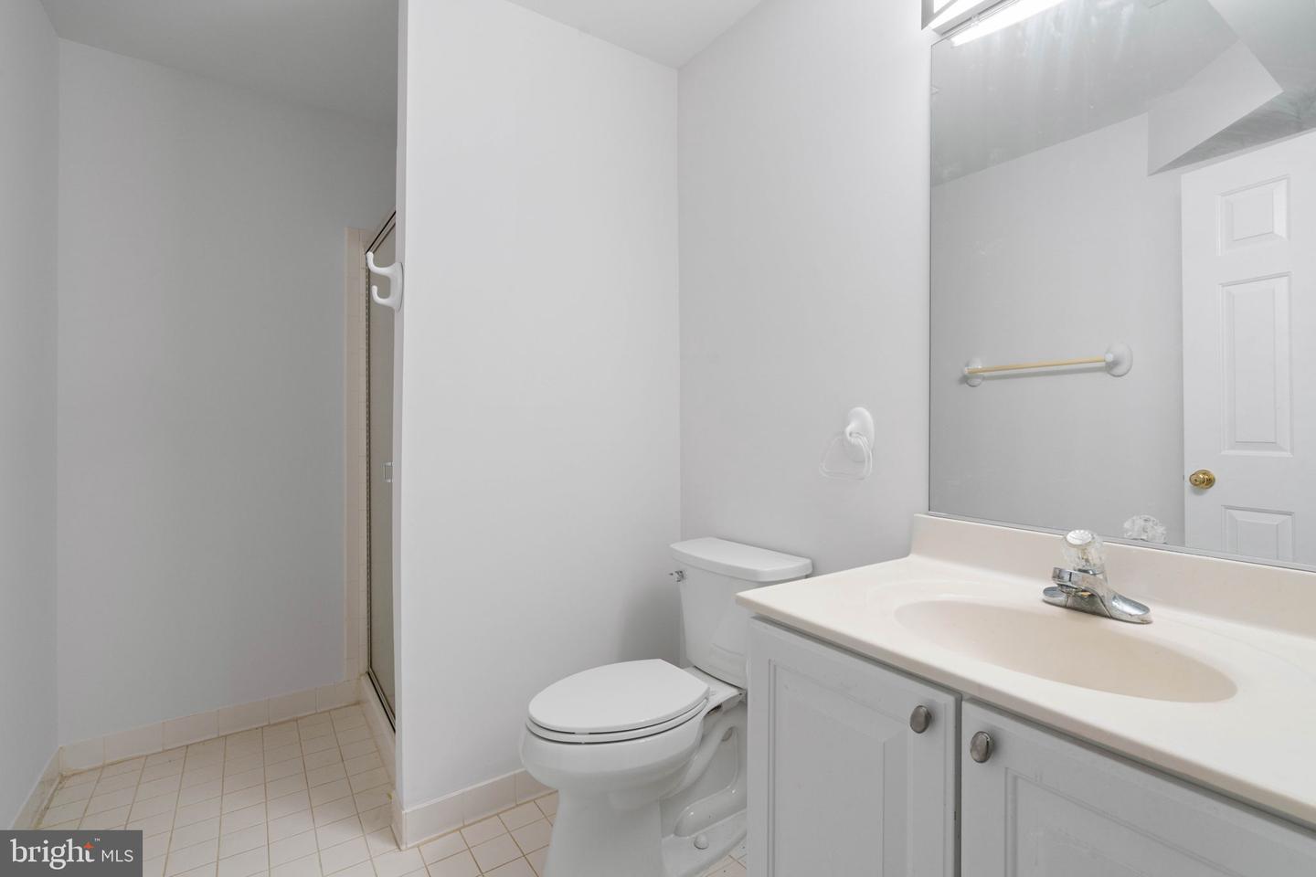 20913 SOLOMONS CT, STERLING, Virginia 20165, 5 Bedrooms Bedrooms, 12 Rooms Rooms,3 BathroomsBathrooms,Residential,For sale,20913 SOLOMONS CT,VALO2113668 MLS # VALO2113668