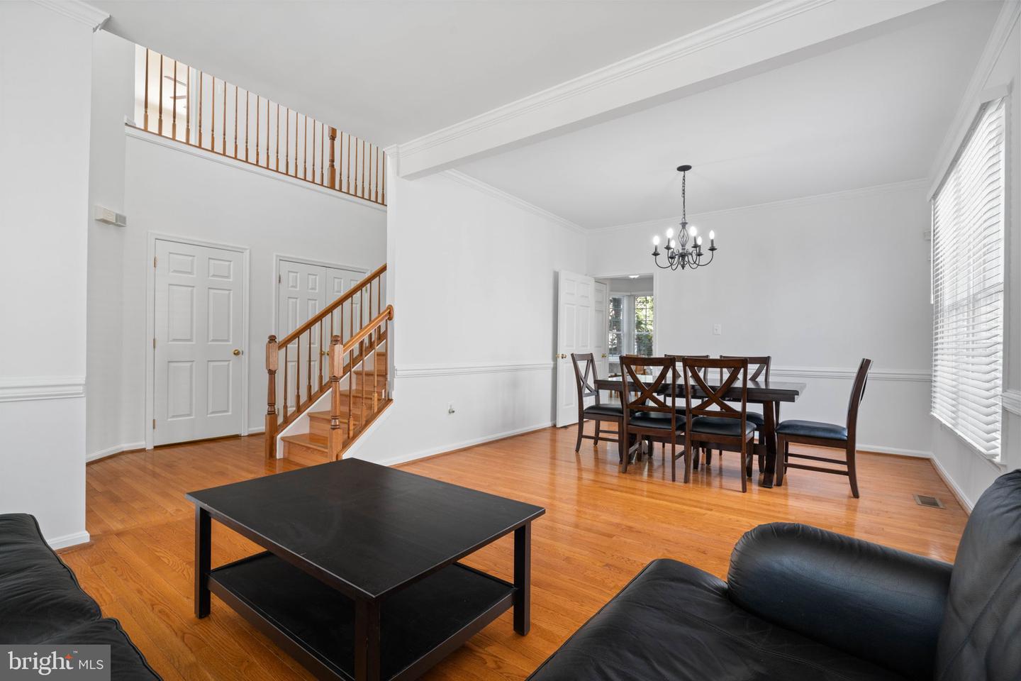 20913 SOLOMONS CT, STERLING, Virginia 20165, 5 Bedrooms Bedrooms, 12 Rooms Rooms,3 BathroomsBathrooms,Residential,For sale,20913 SOLOMONS CT,VALO2113668 MLS # VALO2113668