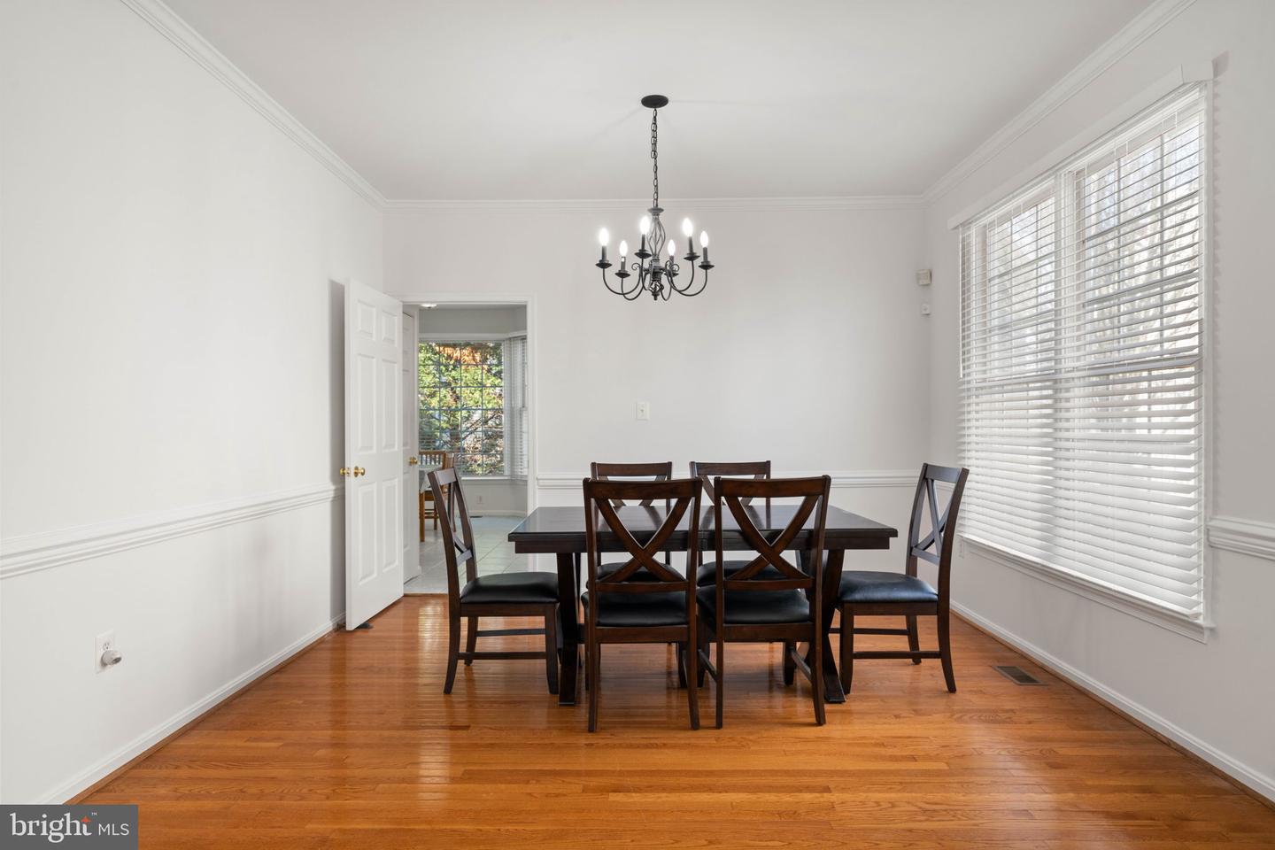 20913 SOLOMONS CT, STERLING, Virginia 20165, 5 Bedrooms Bedrooms, 12 Rooms Rooms,3 BathroomsBathrooms,Residential,For sale,20913 SOLOMONS CT,VALO2113668 MLS # VALO2113668