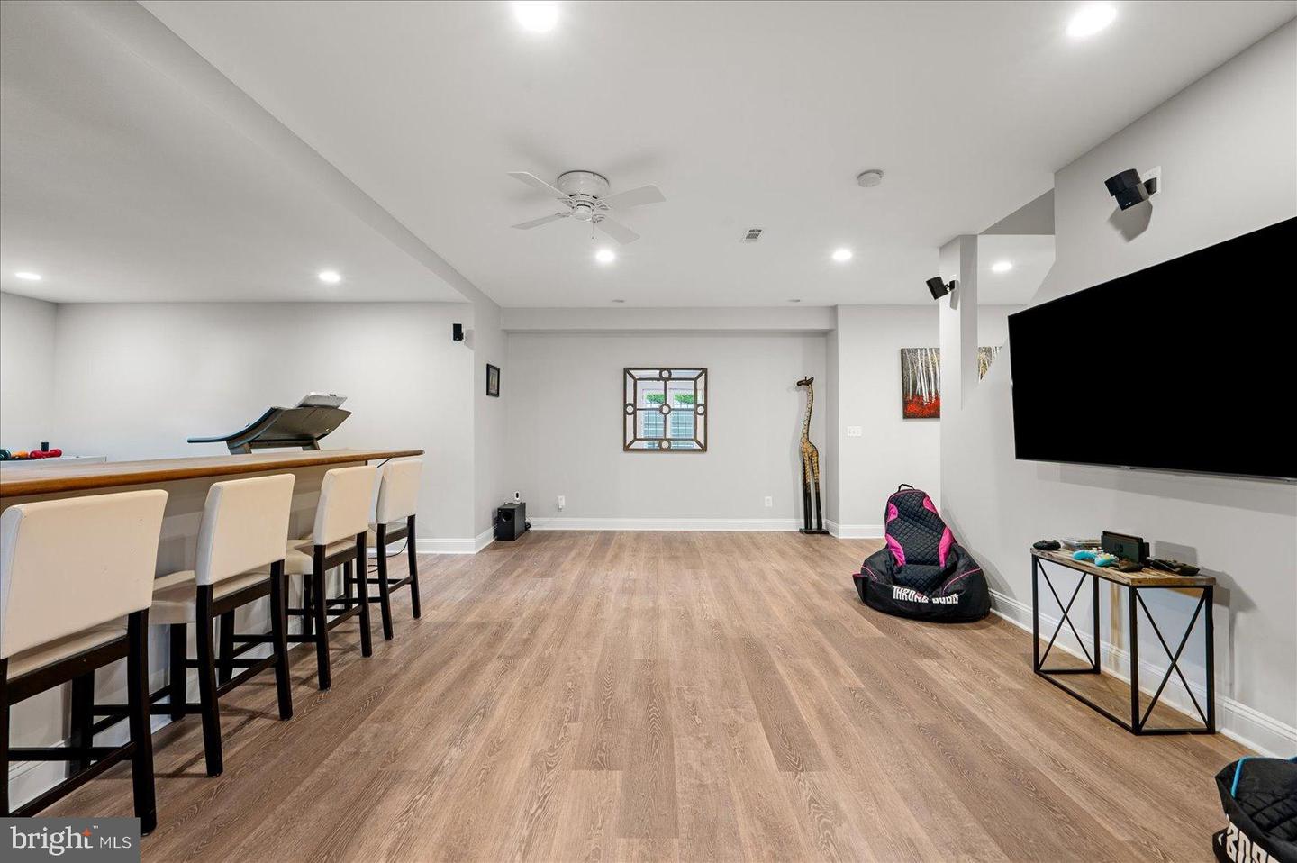 18132 SHENSTONE CT, LEESBURG, Virginia 20175, 4 Bedrooms Bedrooms, 22 Rooms Rooms,5 BathroomsBathrooms,Residential,For sale,18132 SHENSTONE CT,VALO2113678 MLS # VALO2113678