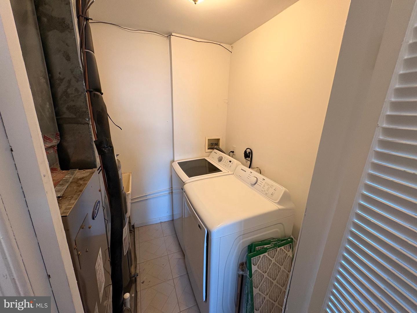 1077 N INDEPENDENCE DR, MONTROSS, Virginia 22520, 3 Bedrooms Bedrooms, 5 Rooms Rooms,2 BathroomsBathrooms,Residential,For sale,1077 N INDEPENDENCE DR,VAWE2010350 MLS # VAWE2010350