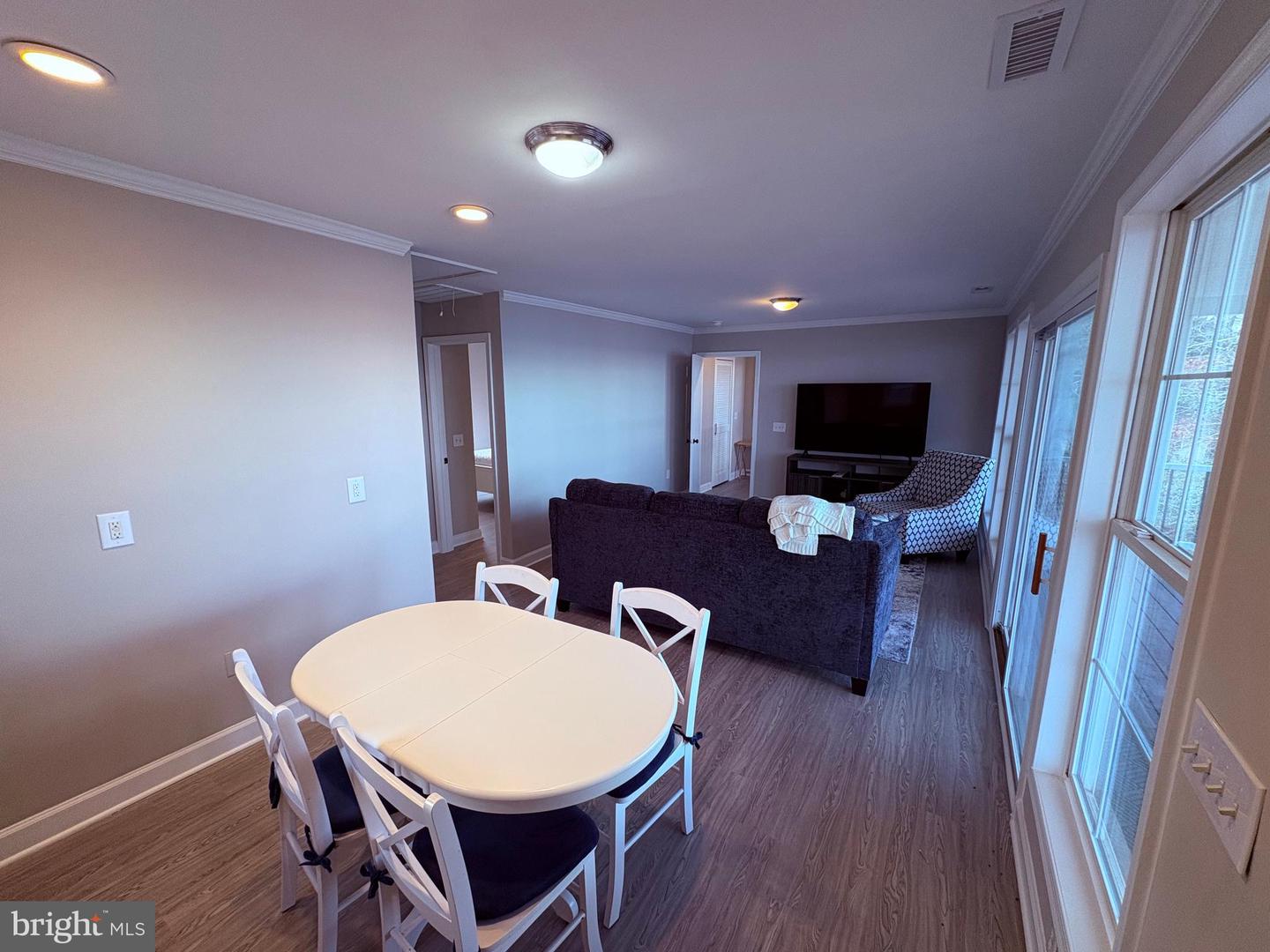 1077 N INDEPENDENCE DR, MONTROSS, Virginia 22520, 3 Bedrooms Bedrooms, 5 Rooms Rooms,2 BathroomsBathrooms,Residential,For sale,1077 N INDEPENDENCE DR,VAWE2010350 MLS # VAWE2010350