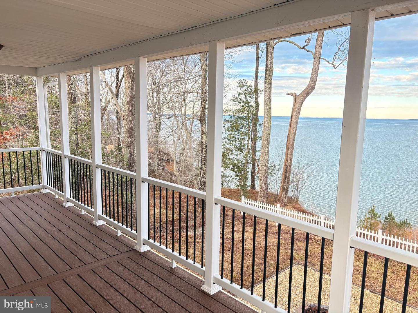 1077 N INDEPENDENCE DR, MONTROSS, Virginia 22520, 3 Bedrooms Bedrooms, 5 Rooms Rooms,2 BathroomsBathrooms,Residential,For sale,1077 N INDEPENDENCE DR,VAWE2010350 MLS # VAWE2010350