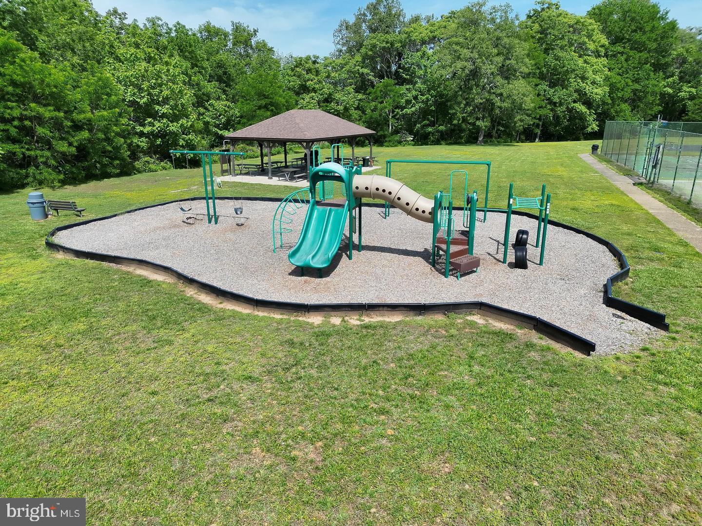 1077 N INDEPENDENCE DR, MONTROSS, Virginia 22520, 3 Bedrooms Bedrooms, 5 Rooms Rooms,2 BathroomsBathrooms,Residential,For sale,1077 N INDEPENDENCE DR,VAWE2010350 MLS # VAWE2010350