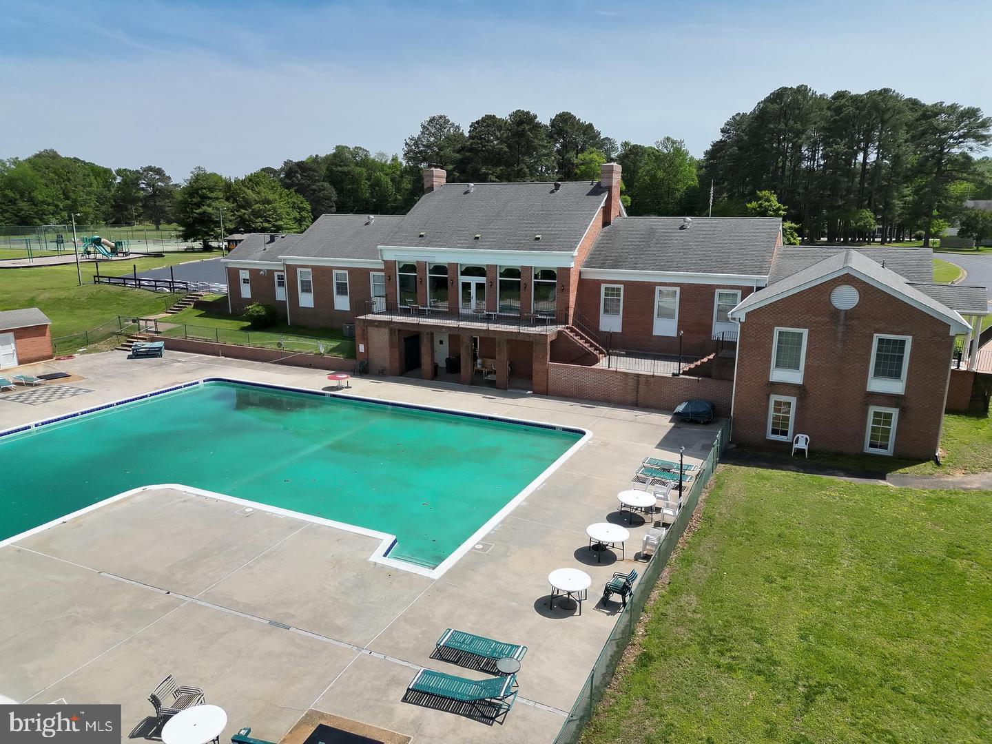 1077 N INDEPENDENCE DR, MONTROSS, Virginia 22520, 3 Bedrooms Bedrooms, 5 Rooms Rooms,2 BathroomsBathrooms,Residential,For sale,1077 N INDEPENDENCE DR,VAWE2010350 MLS # VAWE2010350