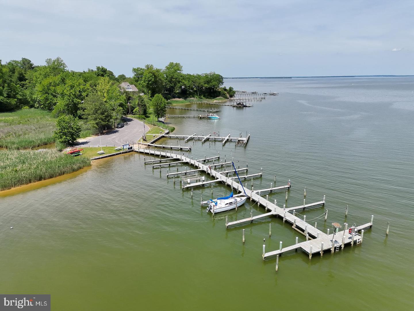 1077 N INDEPENDENCE DR, MONTROSS, Virginia 22520, 3 Bedrooms Bedrooms, 5 Rooms Rooms,2 BathroomsBathrooms,Residential,For sale,1077 N INDEPENDENCE DR,VAWE2010350 MLS # VAWE2010350