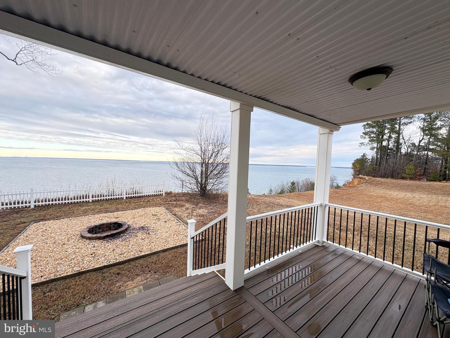 1077 N INDEPENDENCE DR, MONTROSS, Virginia 22520, 3 Bedrooms Bedrooms, 5 Rooms Rooms,2 BathroomsBathrooms,Residential,For sale,1077 N INDEPENDENCE DR,VAWE2010350 MLS # VAWE2010350