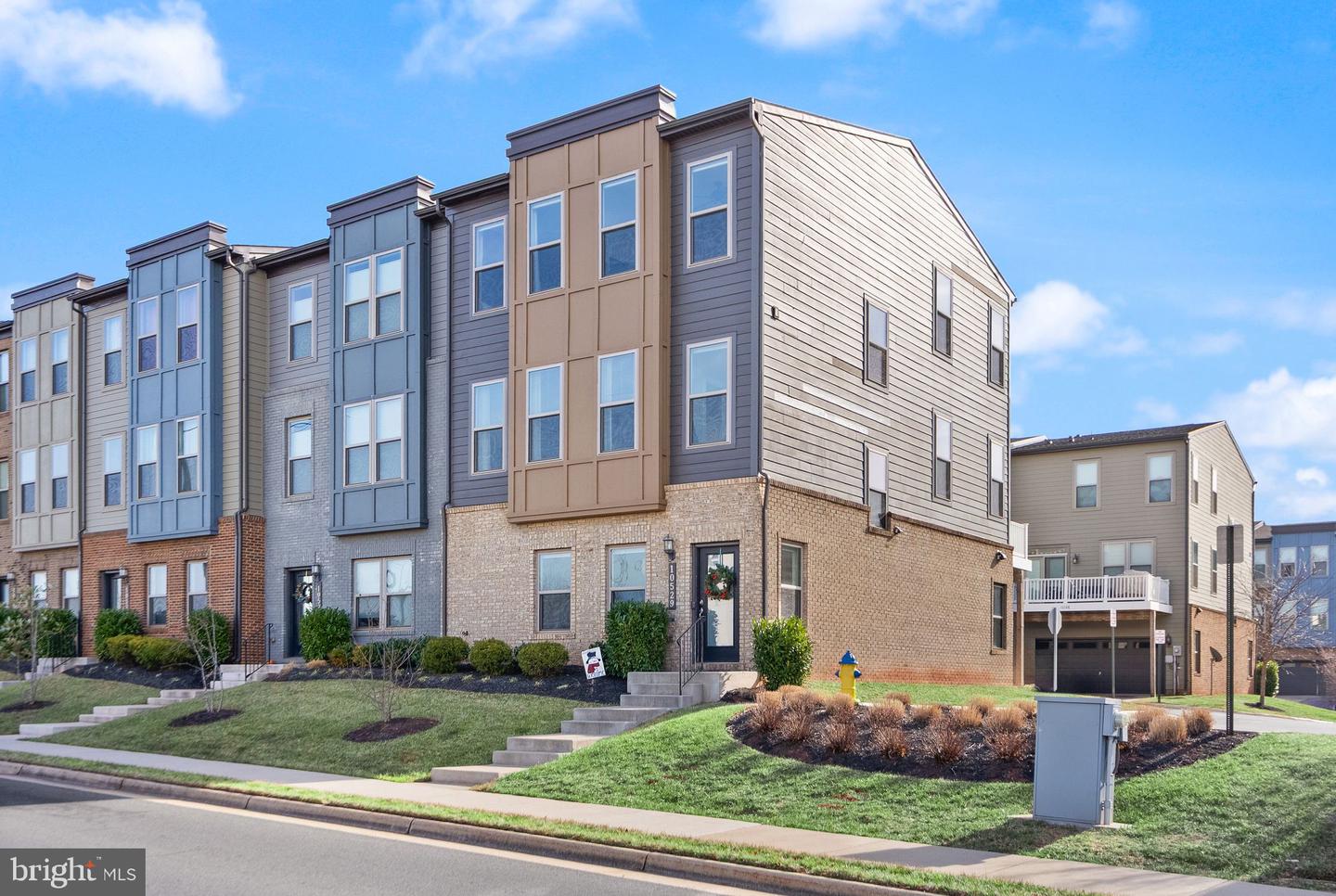 10529 WENRICH TRL, MANASSAS, Virginia 20110, 3 Bedrooms Bedrooms, ,2 BathroomsBathrooms,Residential,For sale,10529 WENRICH TRL,VAMN2009918 MLS # VAMN2009918