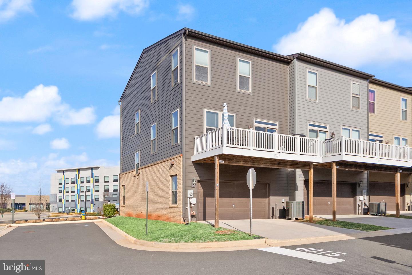 10529 WENRICH TRL, MANASSAS, Virginia 20110, 3 Bedrooms Bedrooms, ,2 BathroomsBathrooms,Residential,For sale,10529 WENRICH TRL,VAMN2009918 MLS # VAMN2009918