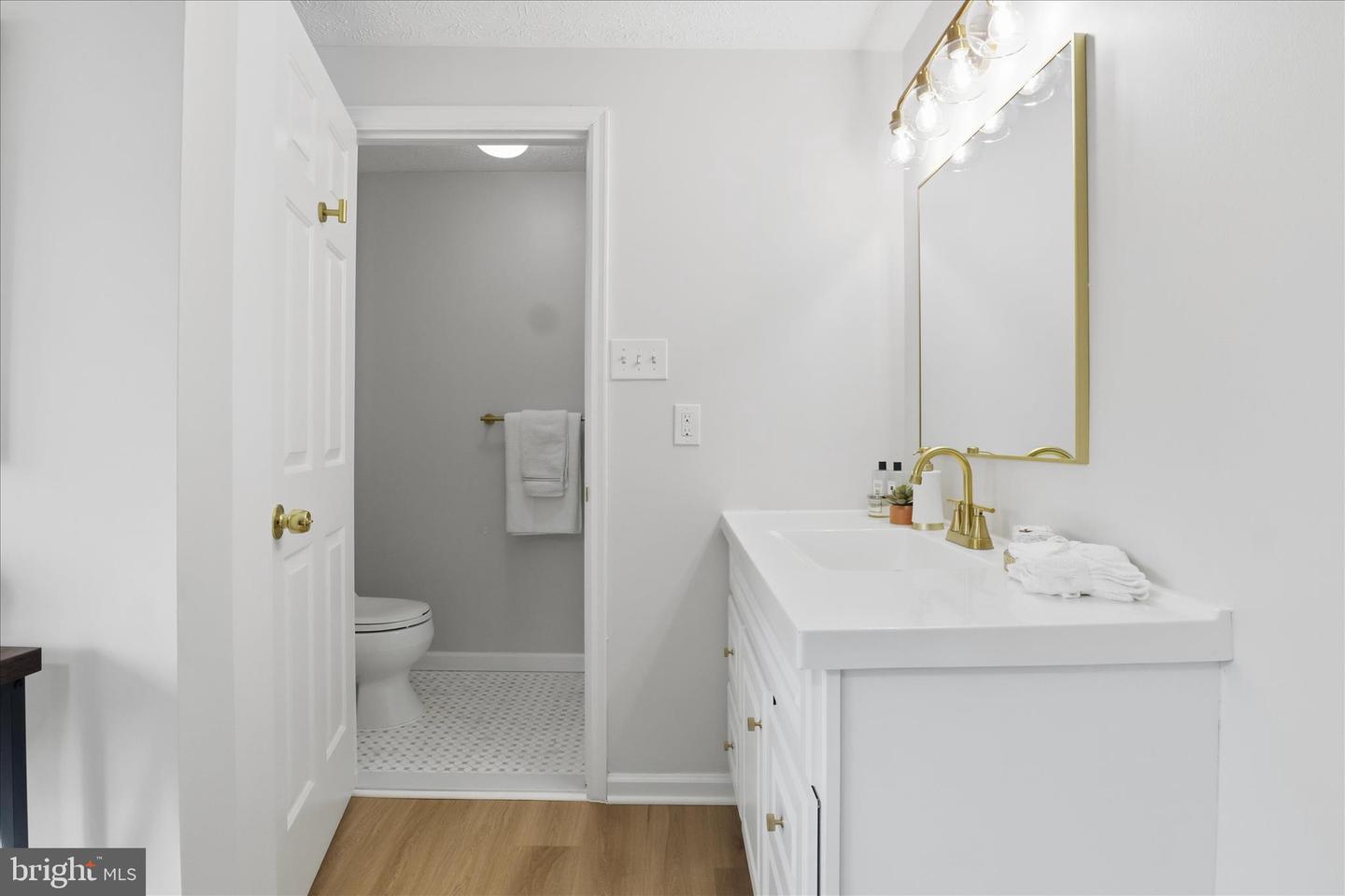 6007 CHICORY PL, ALEXANDRIA, Virginia 22310, 3 Bedrooms Bedrooms, ,3 BathroomsBathrooms,Residential,For sale,6007 CHICORY PL,VAFX2285002 MLS # VAFX2285002