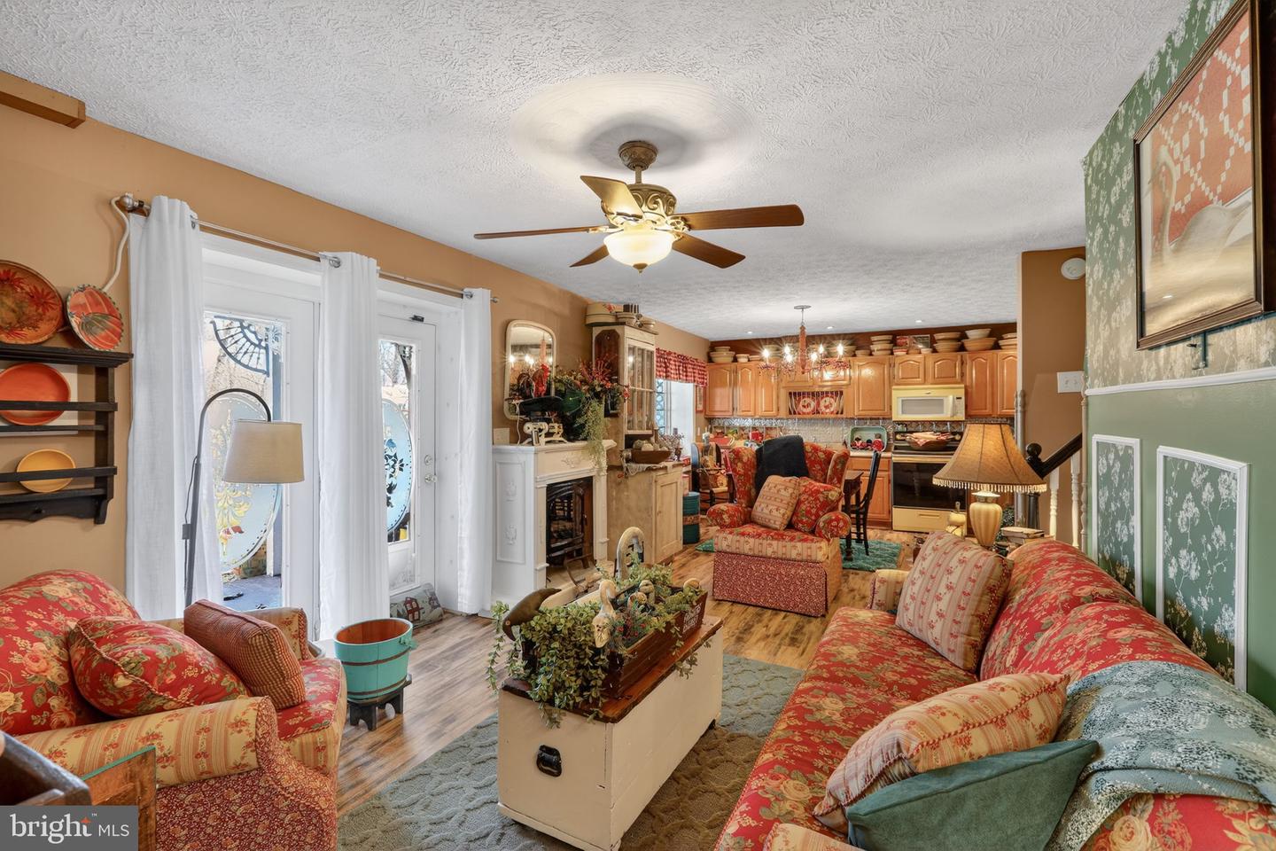 236 KUMP DR, GORE, Virginia 22637, 4 Bedrooms Bedrooms, ,4 BathroomsBathrooms,Residential,For sale,236 KUMP DR,VAFV2038806 MLS # VAFV2038806